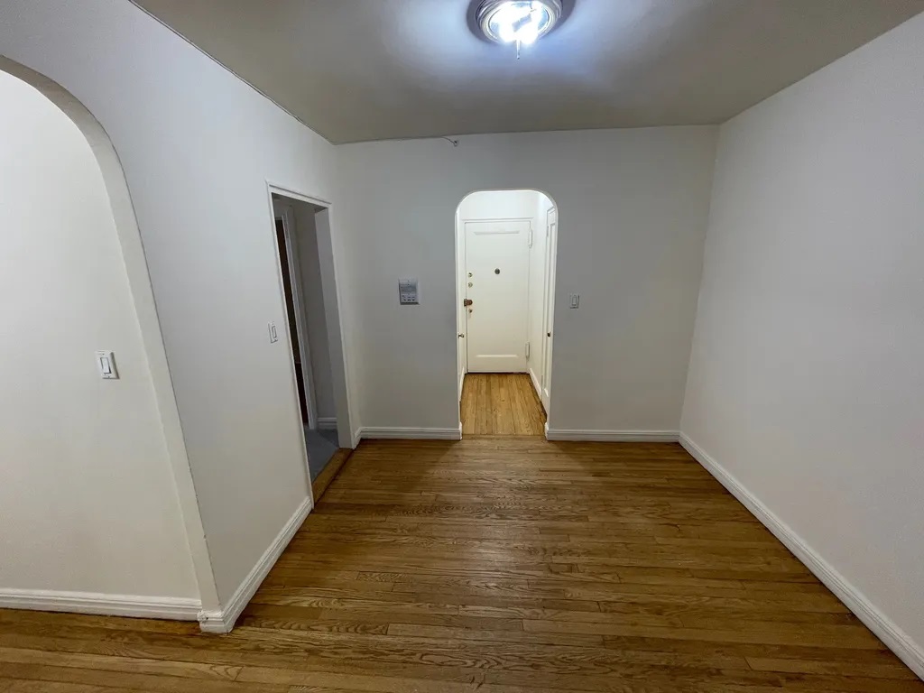 Apartment 118th Street Queens, NY 11415, MLS-RD4886-14