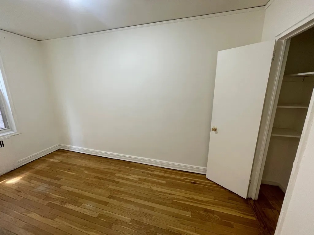 Apartment 118th Street Queens, NY 11415, MLS-RD4886-17