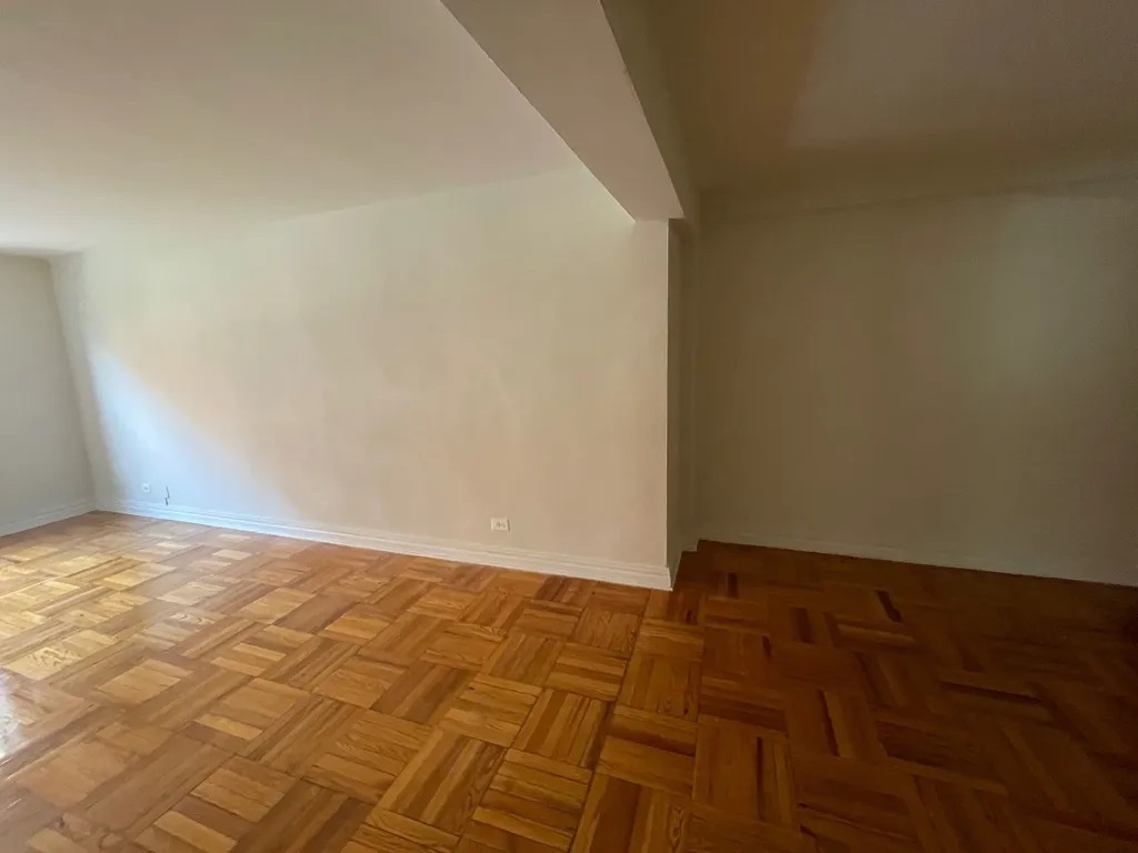 Apartment 67th Avenue Queens, NY 11375, MLS-RD4904-15