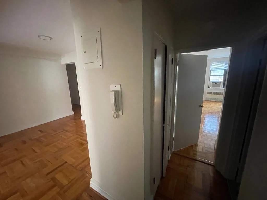 Apartment 67th Avenue Queens, NY 11375, MLS-RD4904-18