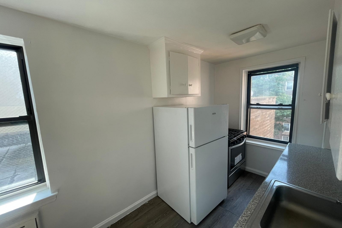 Apartment Booth Street  Queens, NY 11374, MLS-RD4933-4