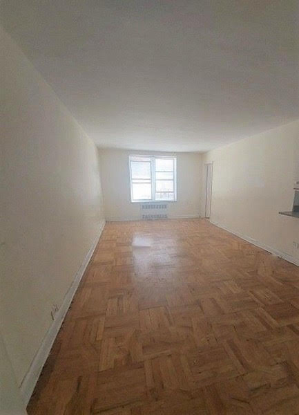 Apartment 62nd Avenue  Queens, NY 11375, MLS-RD4937-3