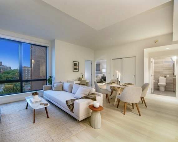 Apartment Yellowstone Blvd Queens, NY 11375, MLS-RD4942-11