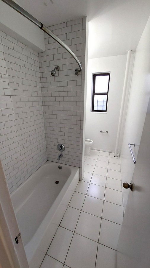 Apartment Queens Blvd Queens, NY 11375, MLS-RD4969-4