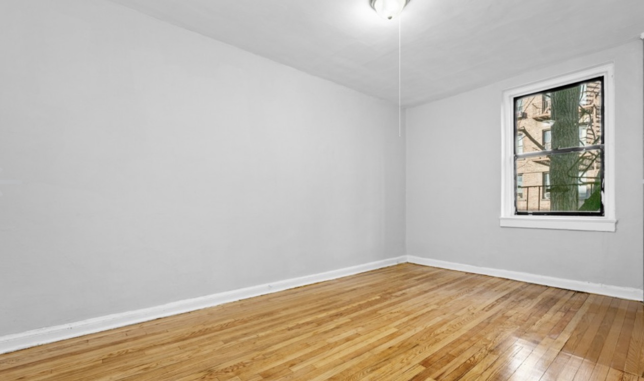 Apartment 47th Street Queens, NY 11104, MLS-RD4980-3