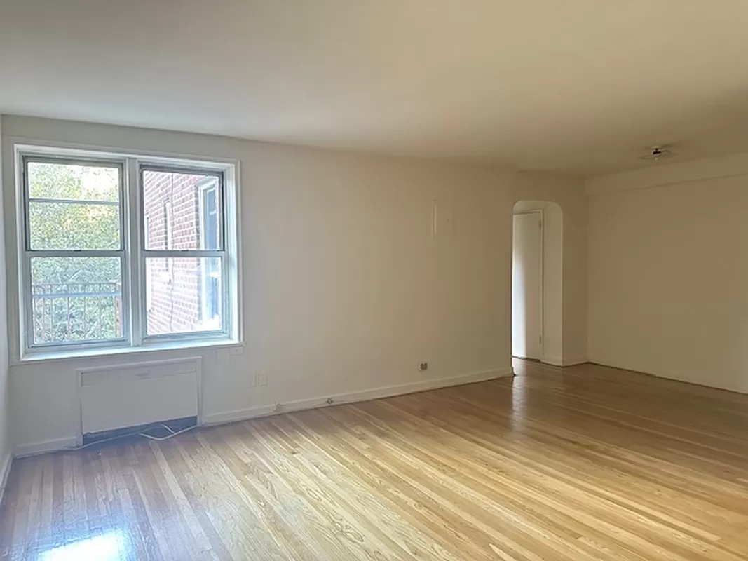 Apartment 113th Street  Queens, NY 11375, MLS-RD4986-3