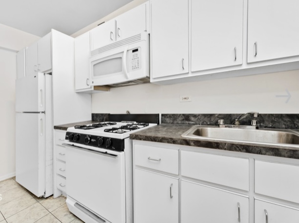 Apartment 82nd Avenue  Queens, NY 11435, MLS-RD4987-3