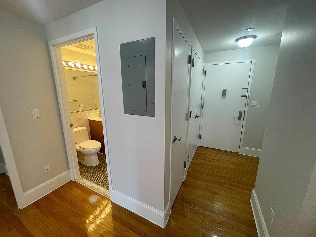 Apartment Curzon Road  Queens, NY 11415, MLS-RD4998-12