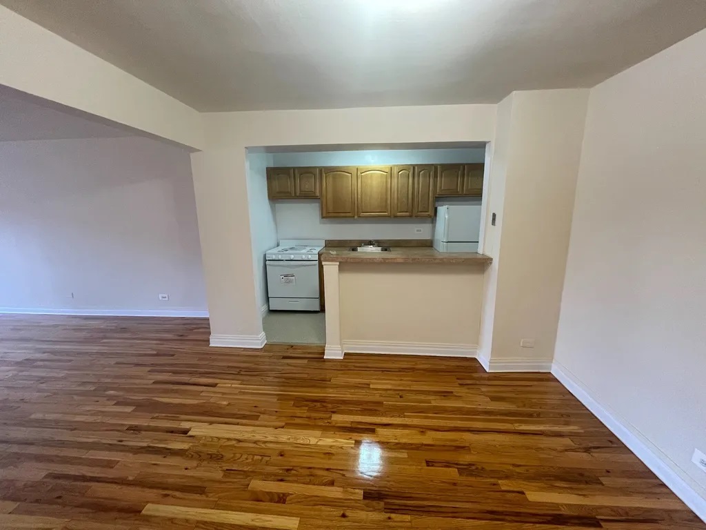 Apartment 103rd Street Queens, NY 11375, MLS-RD5000-3