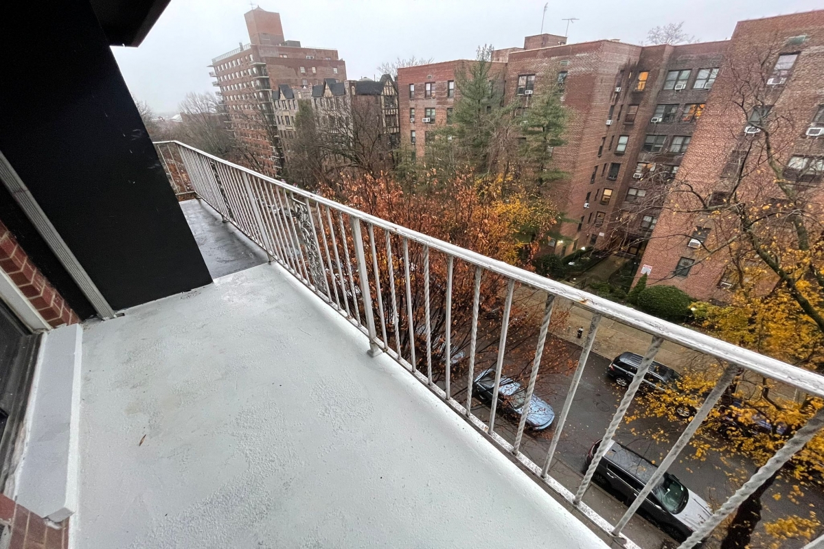 Apartment 118th Street  Queens, NY 11415, MLS-RD5005-3