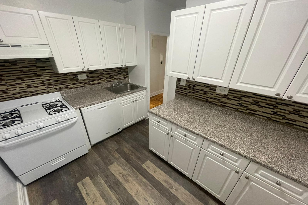 Apartment 67th Road Queens, NY 11375, MLS-RD5006-10