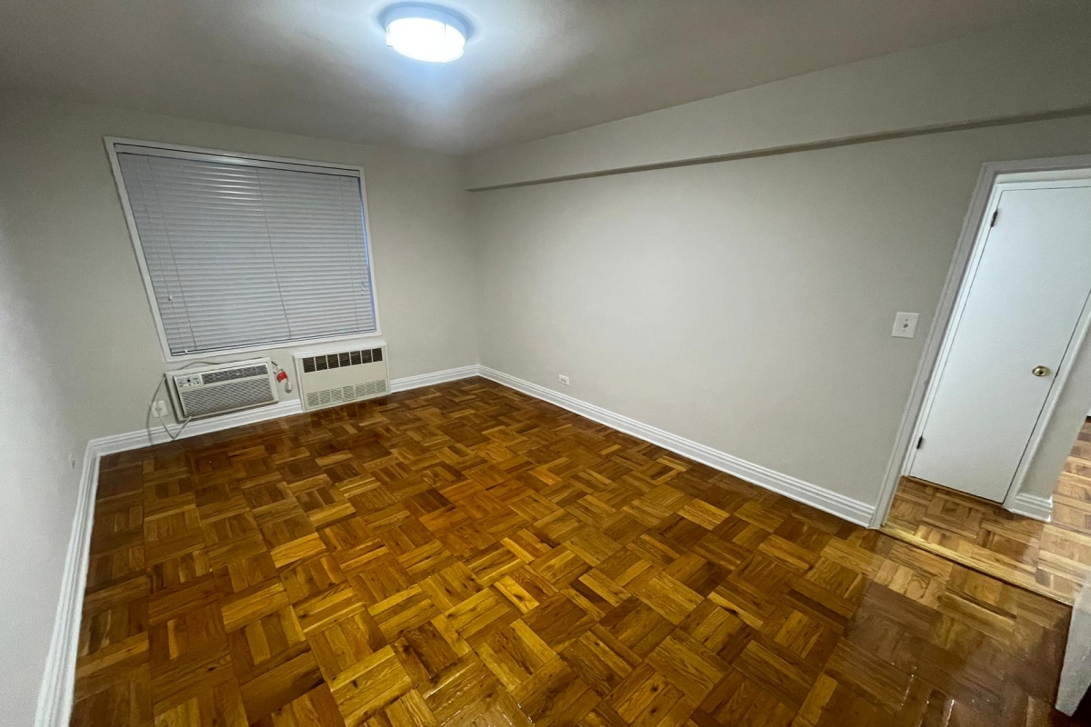 Apartment 67th Road Queens, NY 11375, MLS-RD5006-17
