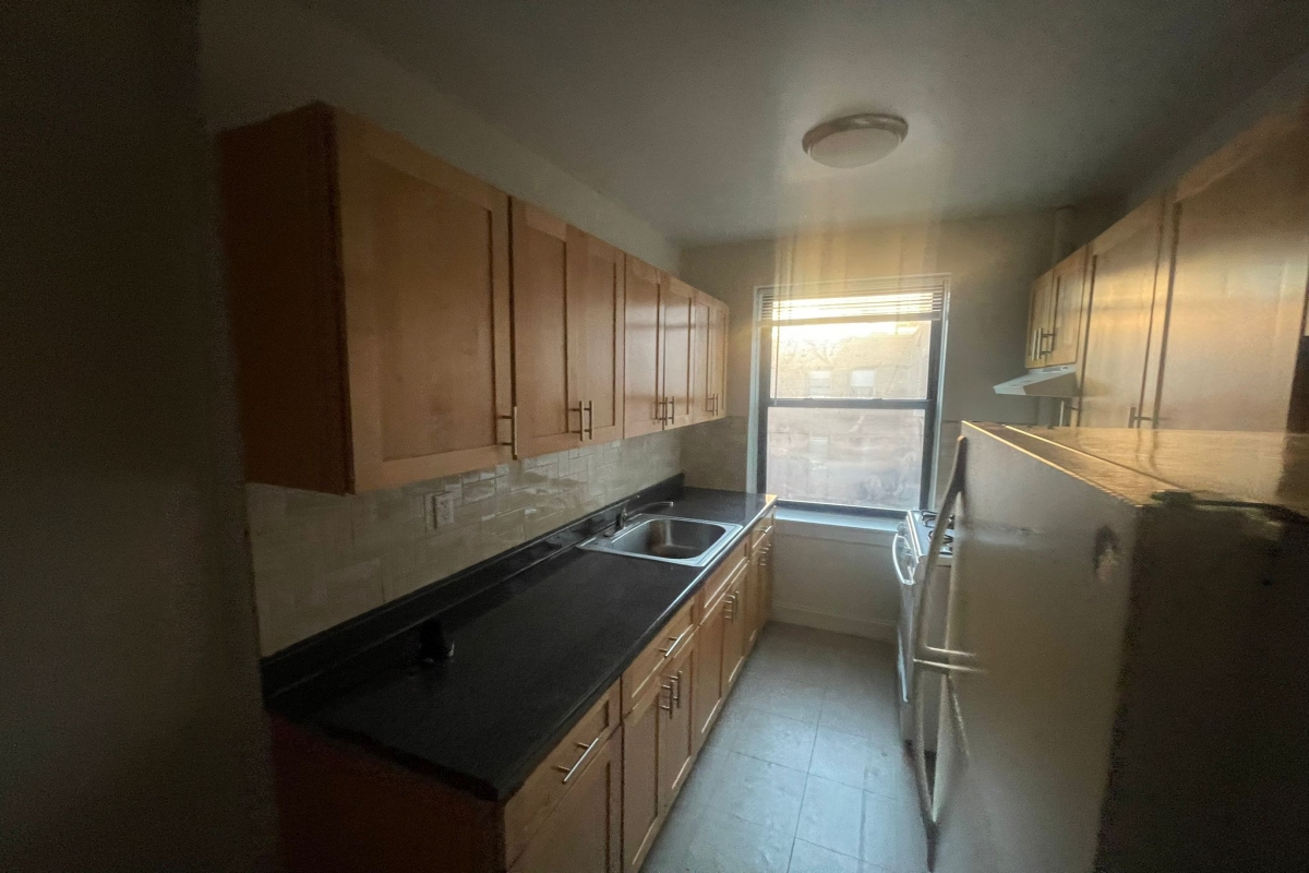 Apartment 66th Avenue Queens, NY 11374, MLS-RD5017-6