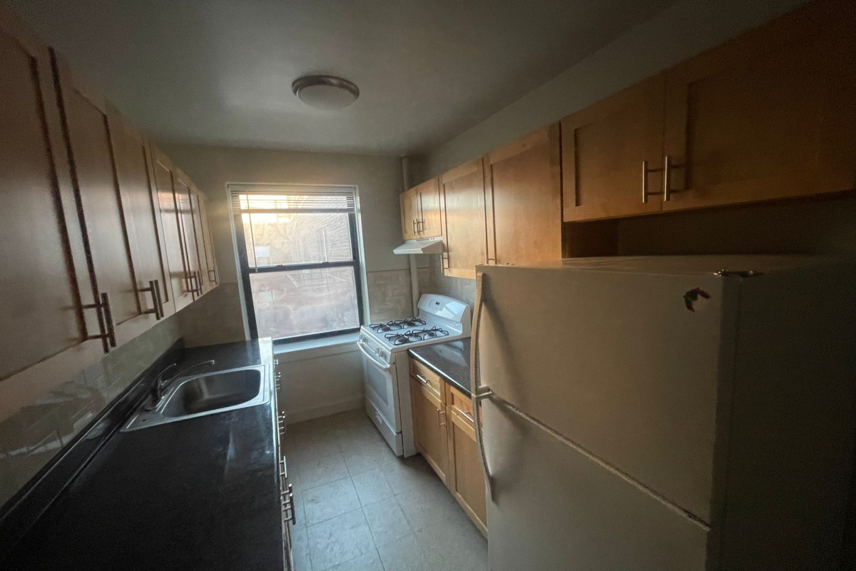 Apartment 66th Avenue Queens, NY 11374, MLS-RD5017-8