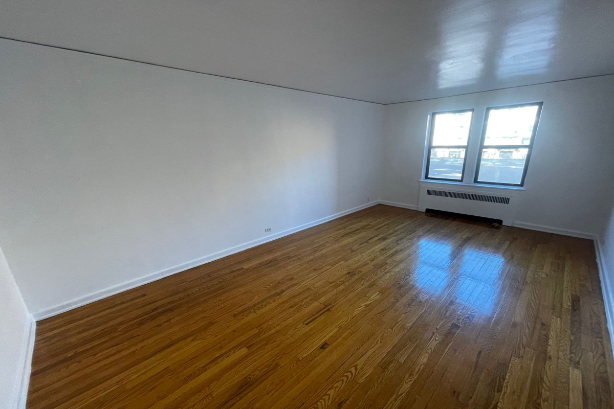 Apartment 66th Road  Queens, NY 11374, MLS-RD5018-16