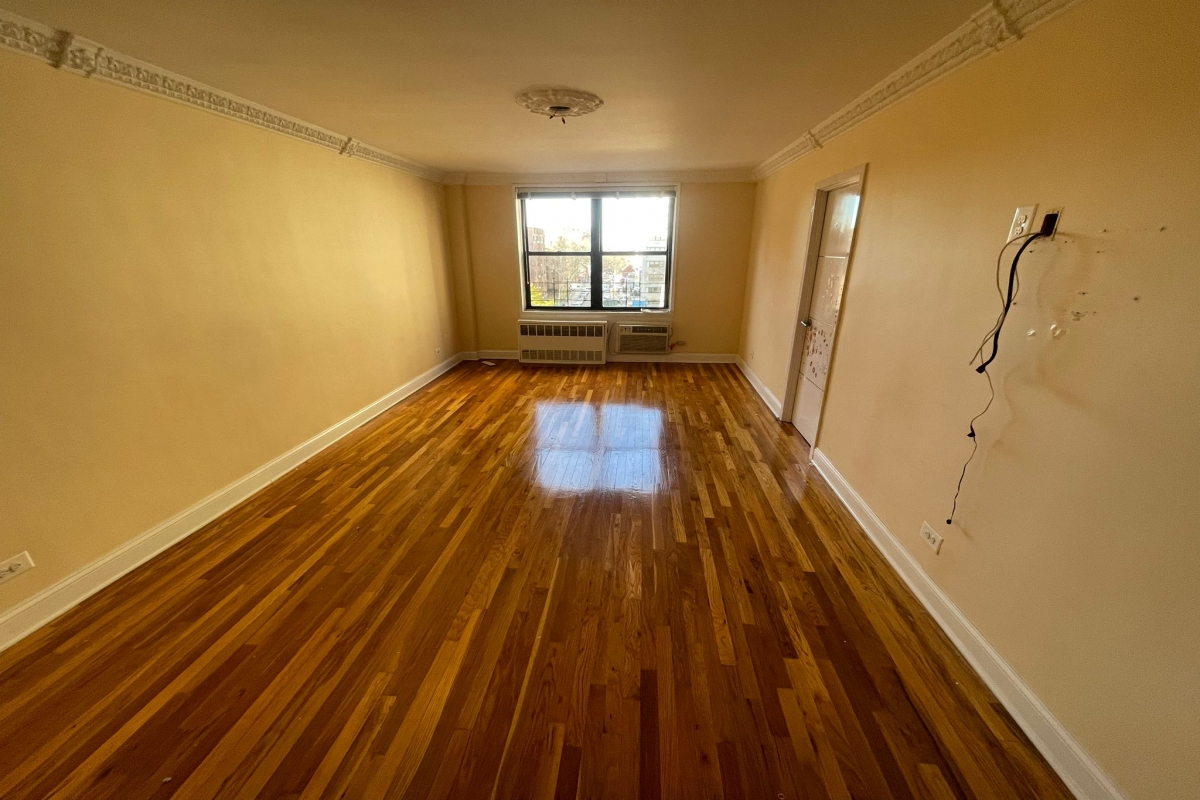 Apartment 67th Avenue  Queens, NY 11375, MLS-RD5019-2