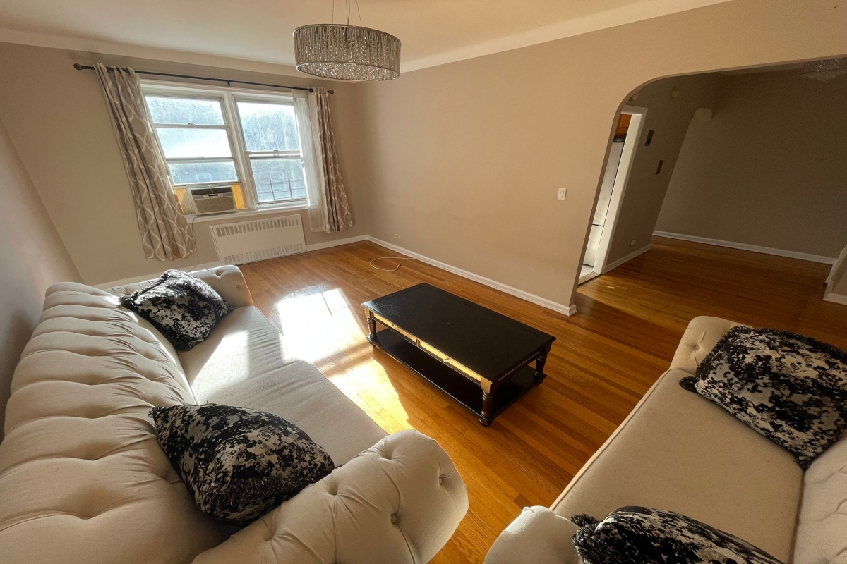 Apartment 102nd Street  Queens, NY 11374, MLS-RD5020-6