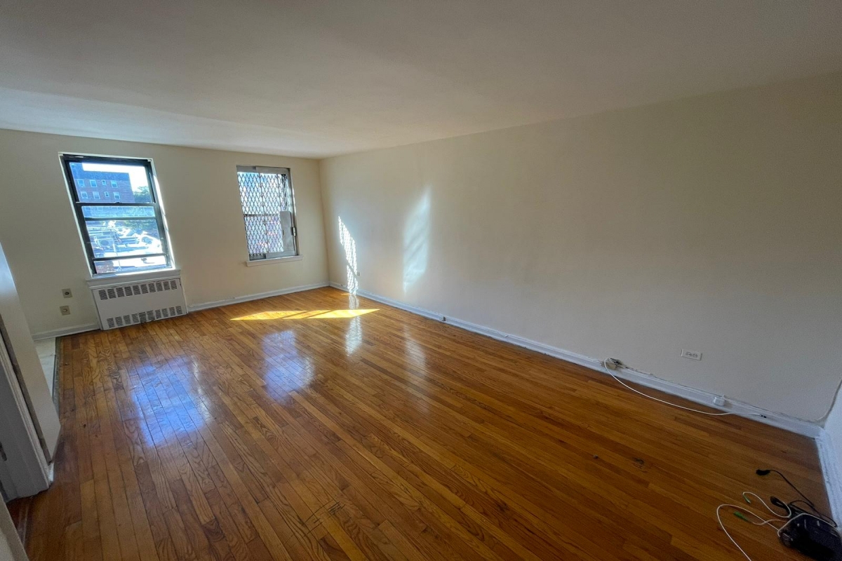 Apartment 108th Street  Queens, NY 11375, MLS-RD5025-6