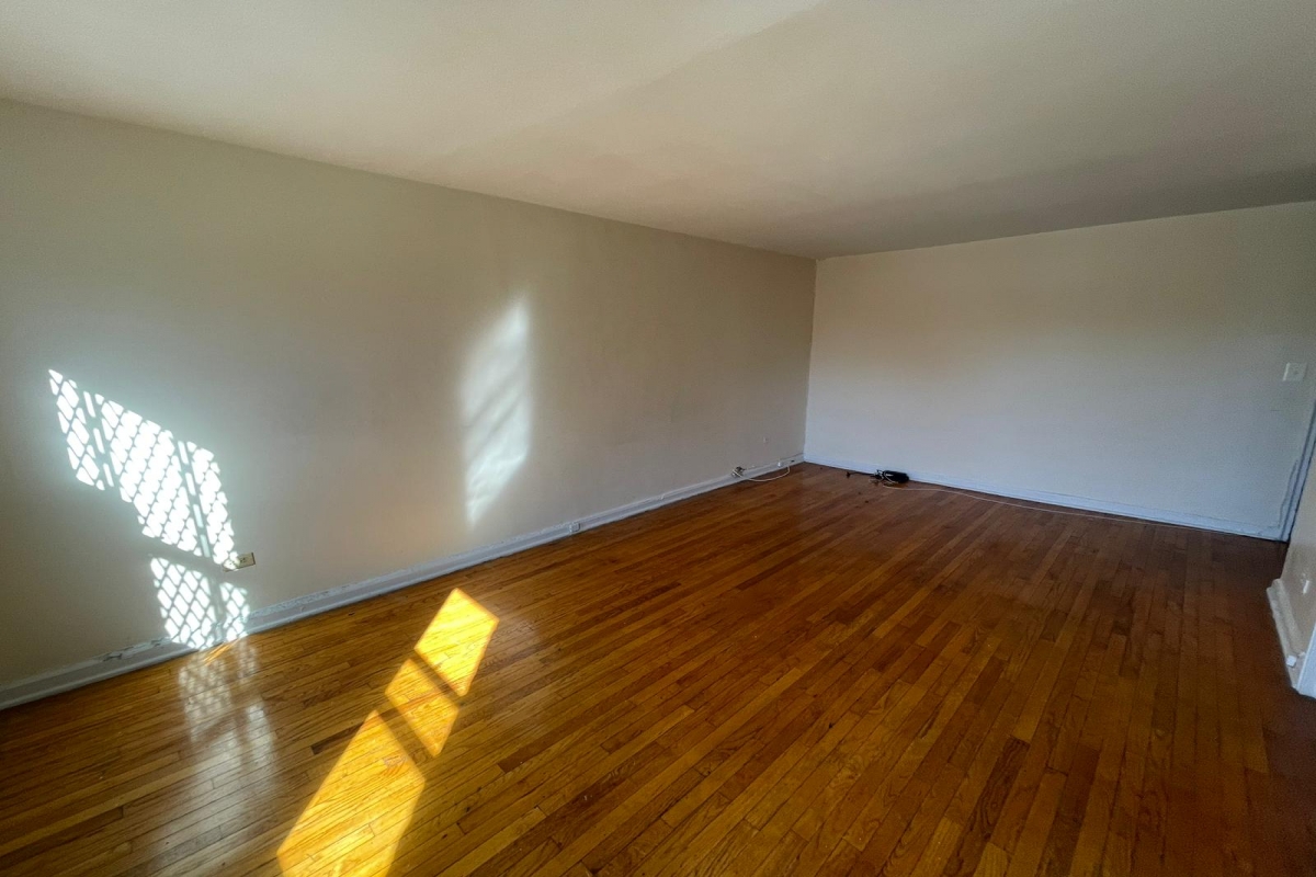 Apartment 108th Street  Queens, NY 11375, MLS-RD5025-8