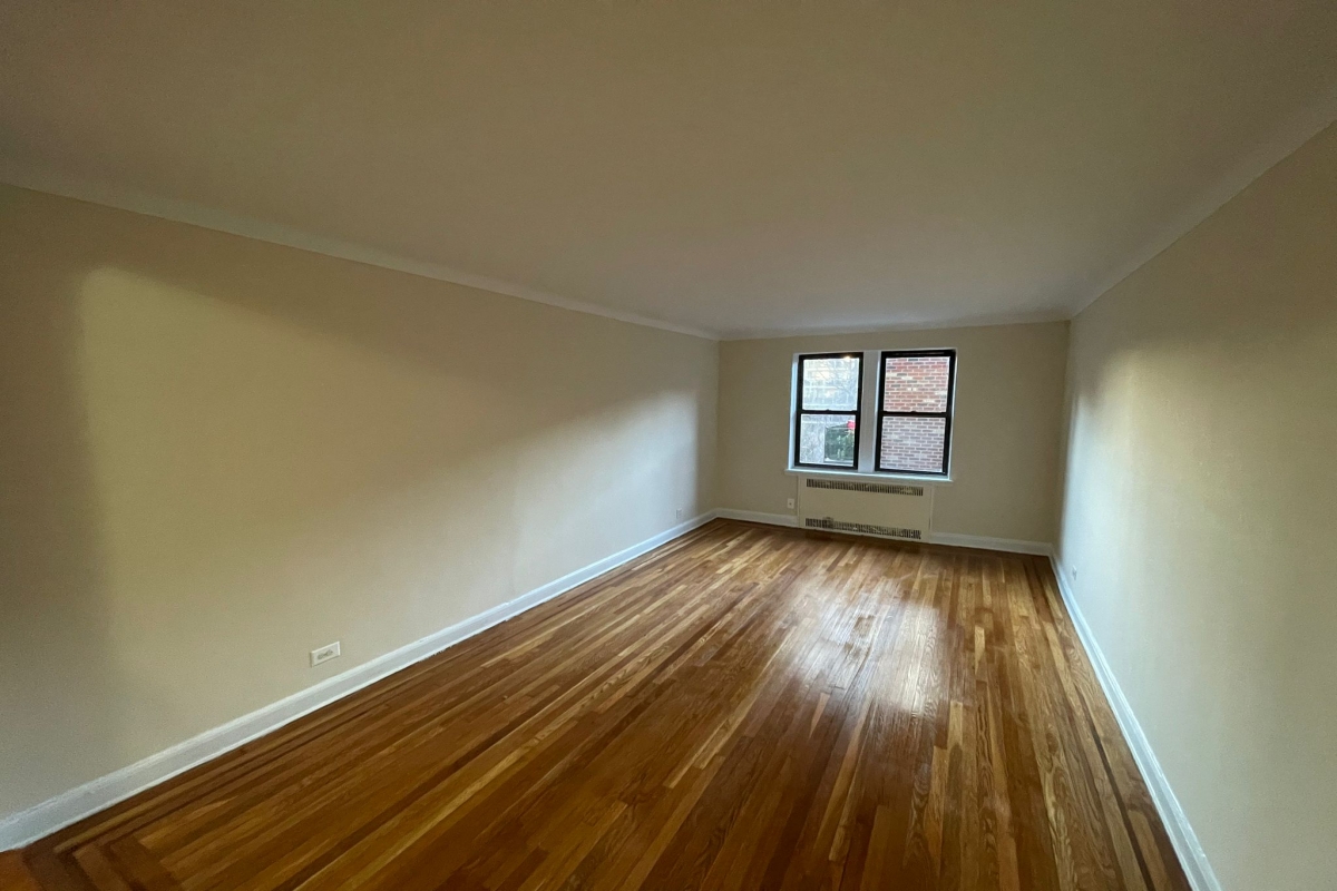 Apartment 112th Street  Queens, NY 11375, MLS-RD5030-5