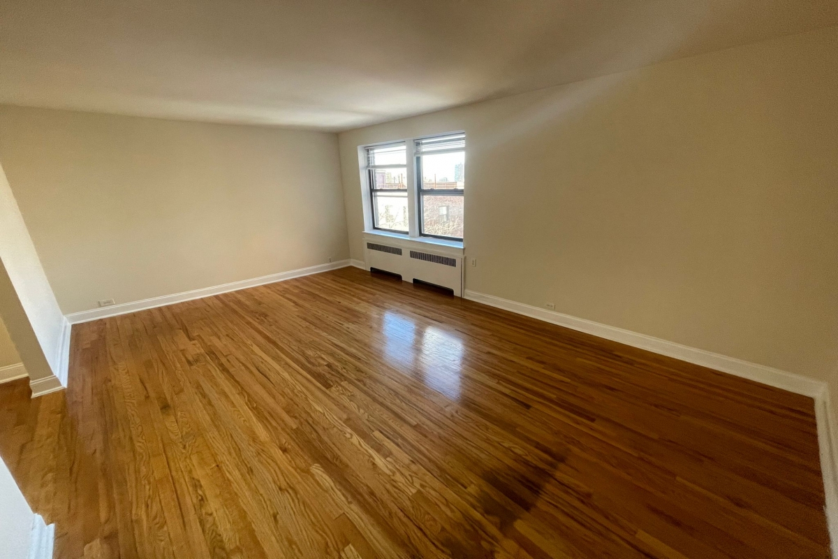 Apartment 66th Road  Queens, NY 11374, MLS-RD5031-9