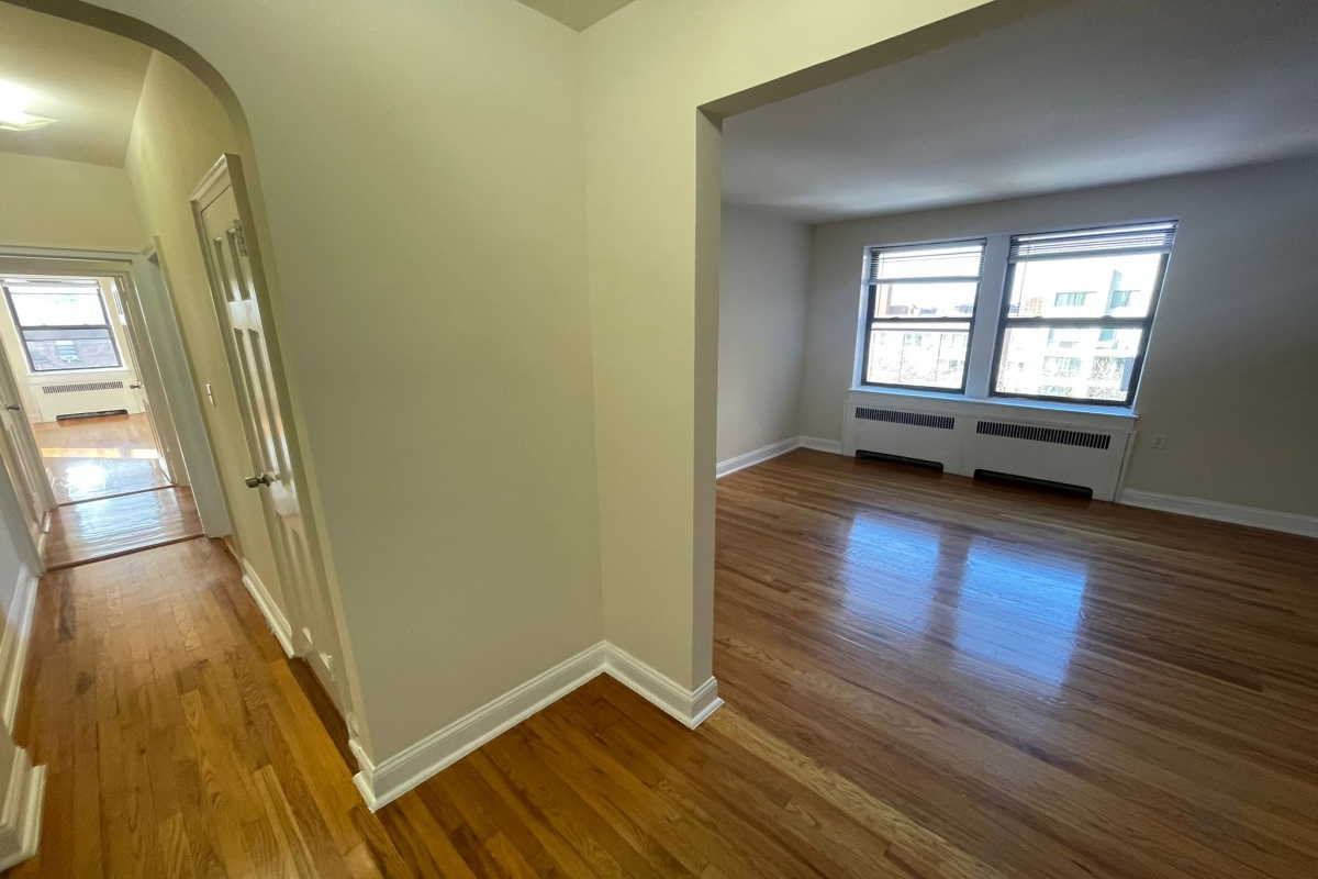 Apartment 66th Road  Queens, NY 11374, MLS-RD5031-10