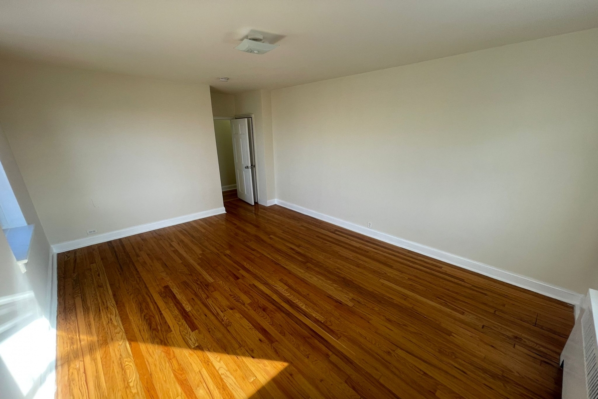 Apartment 66th Road  Queens, NY 11374, MLS-RD5031-11