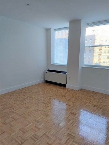 Apartment Queens Blvd  Queens, NY 11375, MLS-RD5037-4