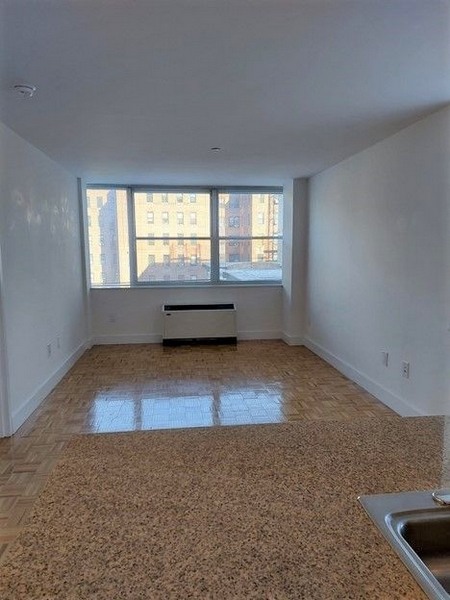 Apartment Queens Blvd  Queens, NY 11375, MLS-RD5037-6