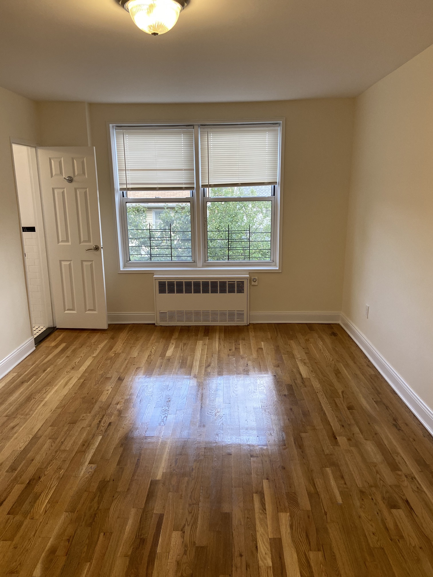 Apartment in Flushing - 150th Street  Queens, NY 11367