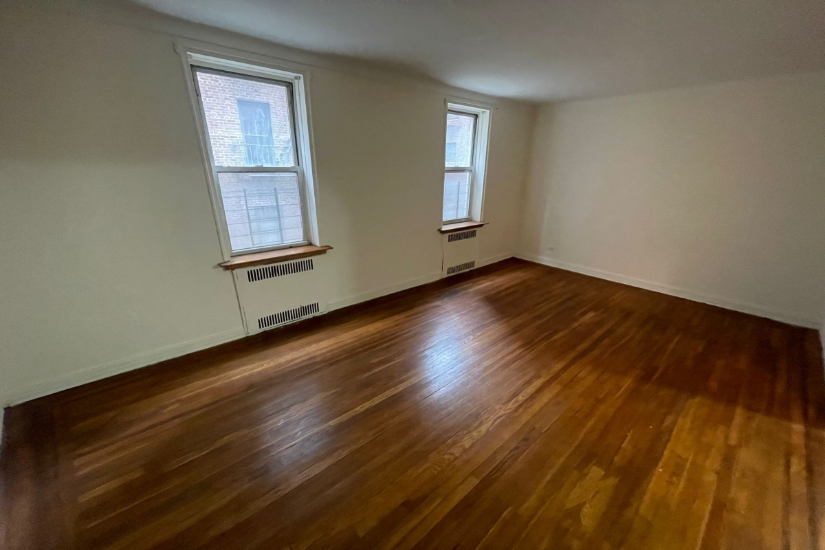 Apartment 118th Street  Queens, NY 11415, MLS-RD5051-9