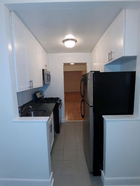 Apartment in Rego Park - Saunders Street  Queens, NY 11374