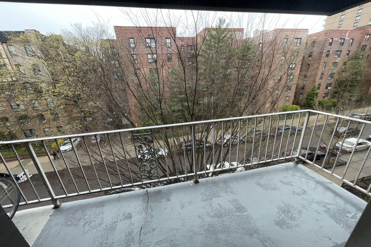 Apartment 118th Street  Queens, NY 11415, MLS-RD5067-19