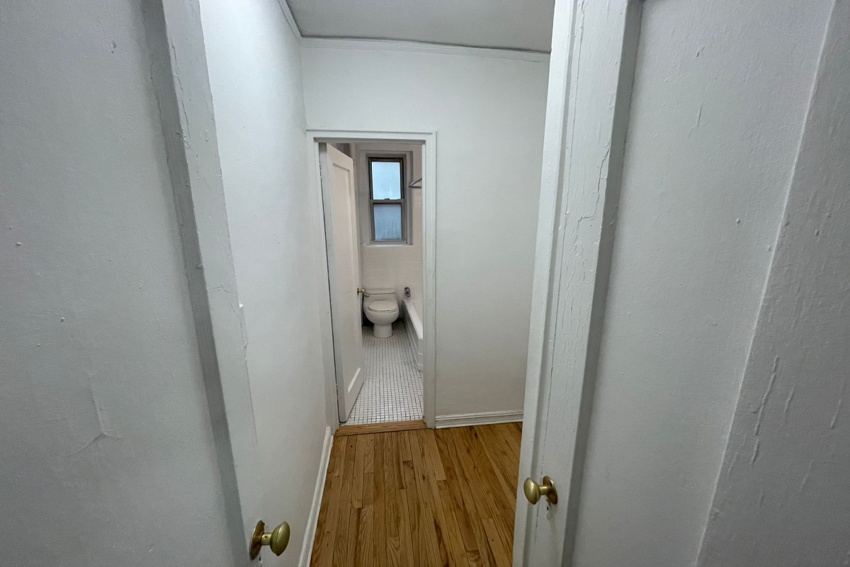 Apartment 118th Street  Queens, NY 11415, MLS-RD5074-17