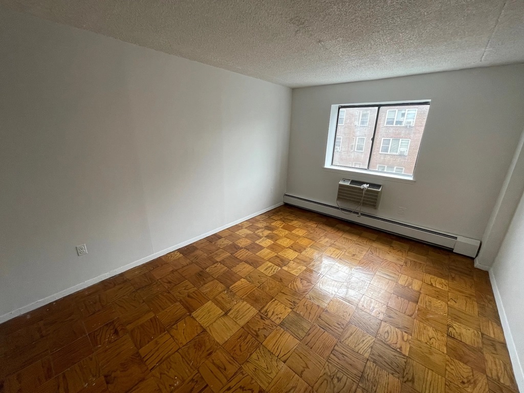 Apartment 98th Place Queens, NY 11374, MLS-RD5081-3