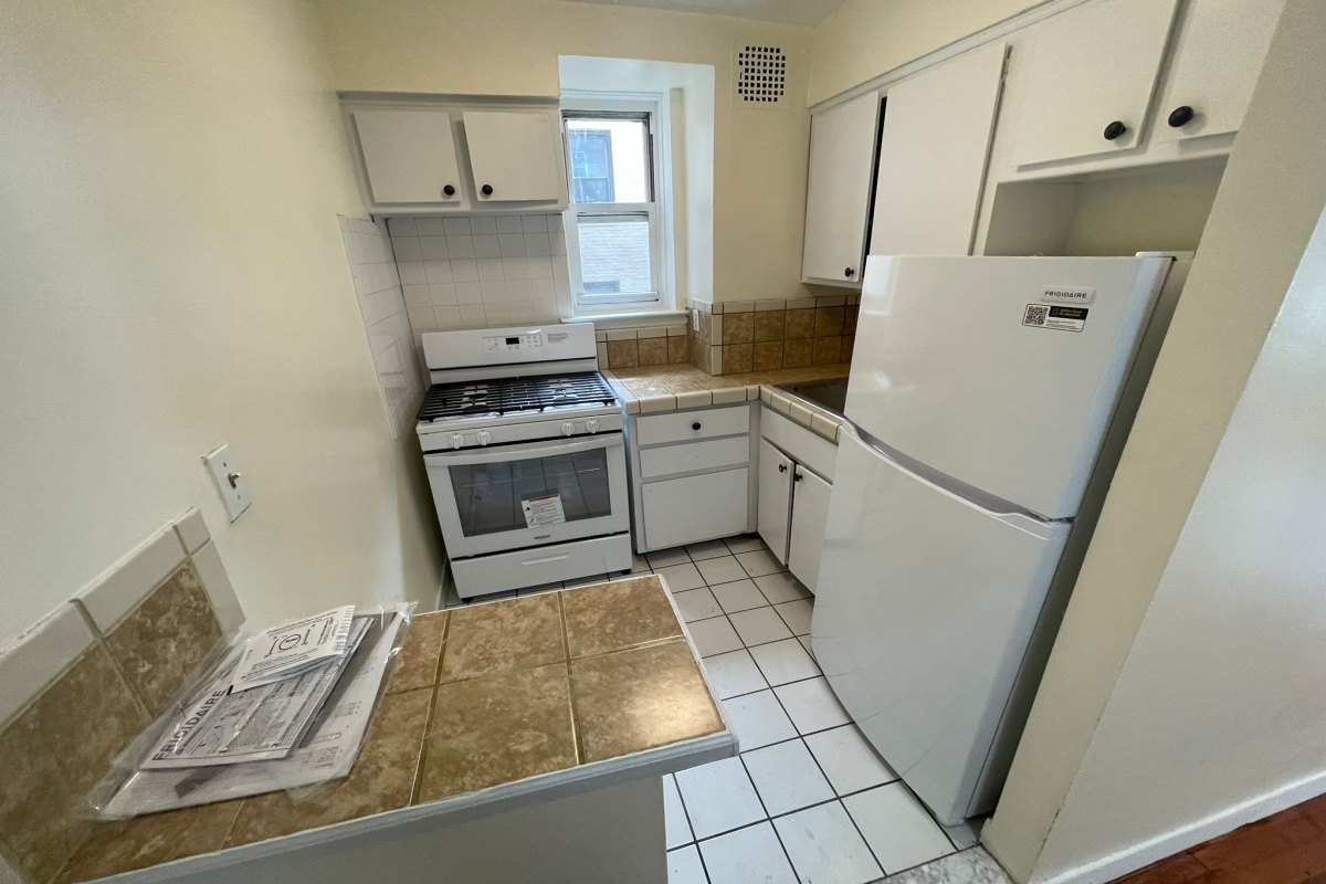 Apartment Booth Street  Queens, NY 11374, MLS-RD5082-14