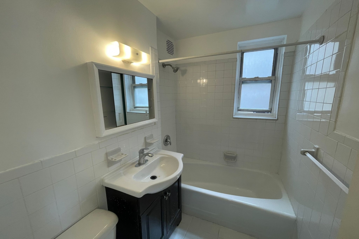 Apartment Booth Street  Queens, NY 11374, MLS-RD5082-16