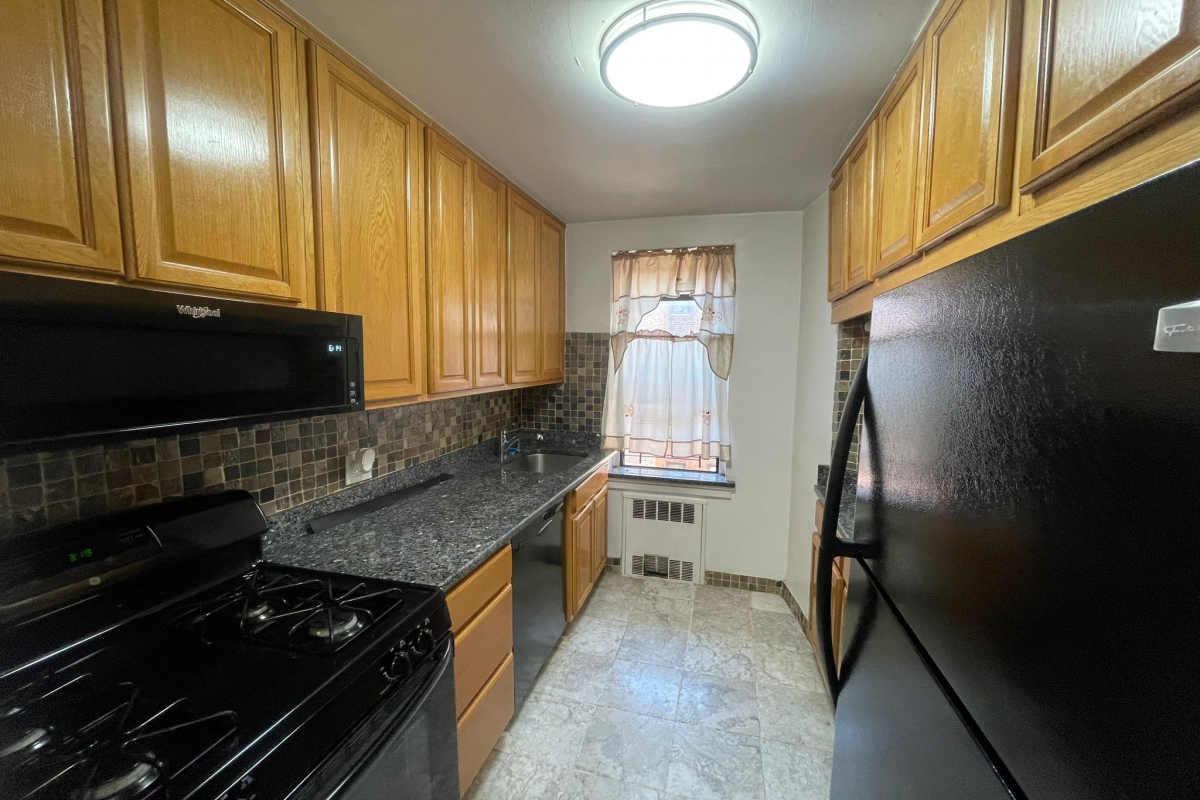 Apartment 108th Street Queens, NY 11375, MLS-RD5092-6