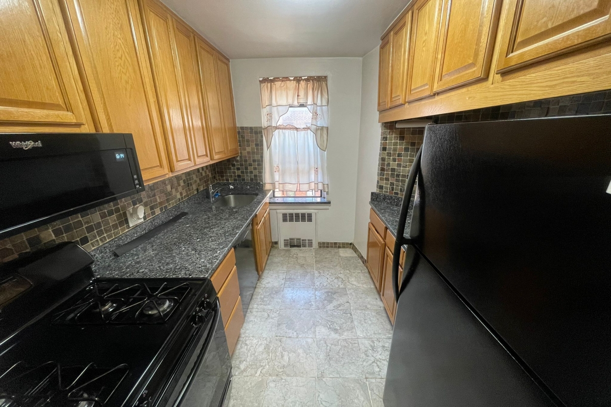 Apartment 108th Street Queens, NY 11375, MLS-RD5092-8