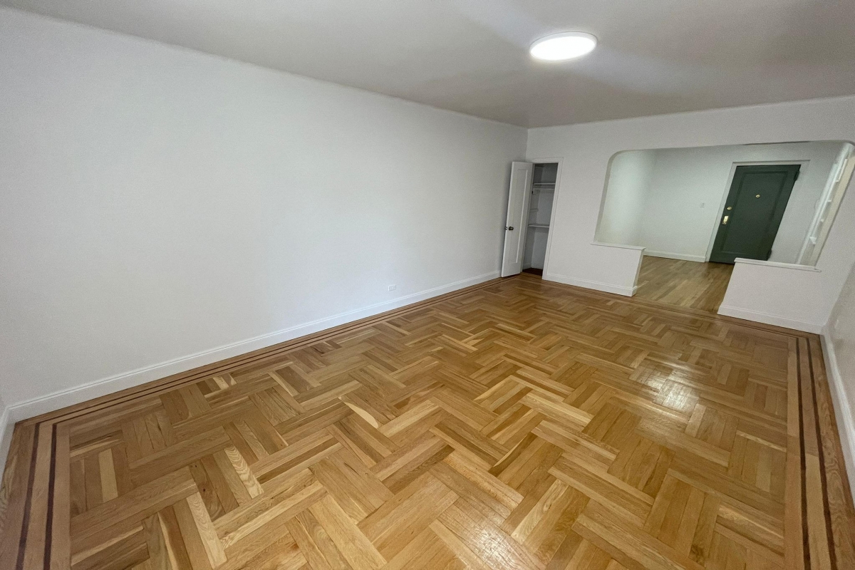 Apartment Booth Street Queens, NY 11374, MLS-RD5119-15