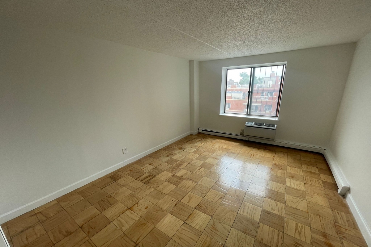 Apartment 34th Avenue Queens, NY 11354, MLS-RD5132-14