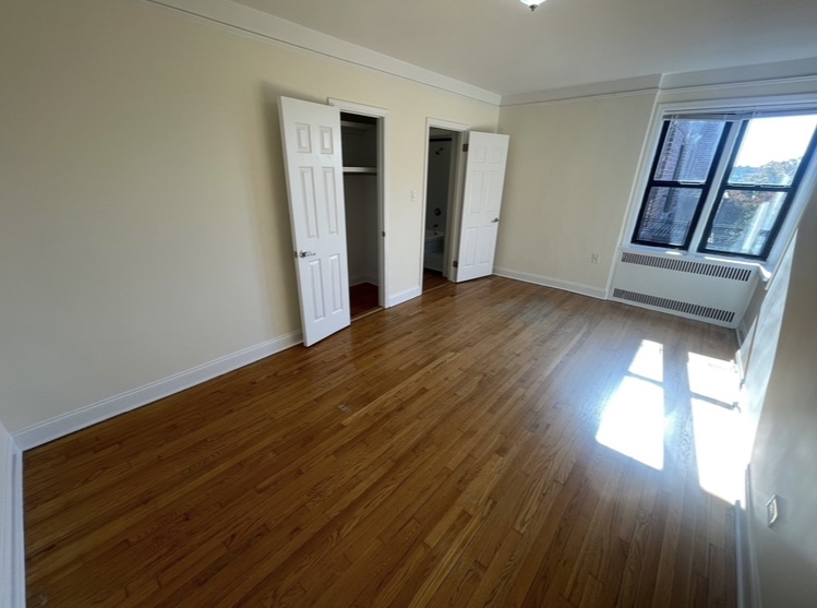 Apartment 32nd Avenue Queens, NY 11377, MLS-RD5138-12