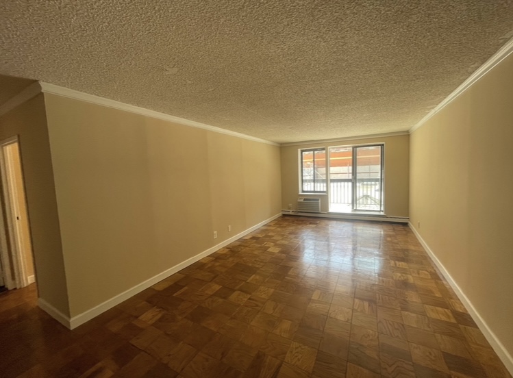 Apartment 34th Avenue Queens, NY 11354, MLS-RD5207-6