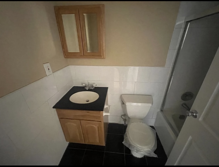 Apartment 34th Avenue Queens, NY 11354, MLS-RD5207-10