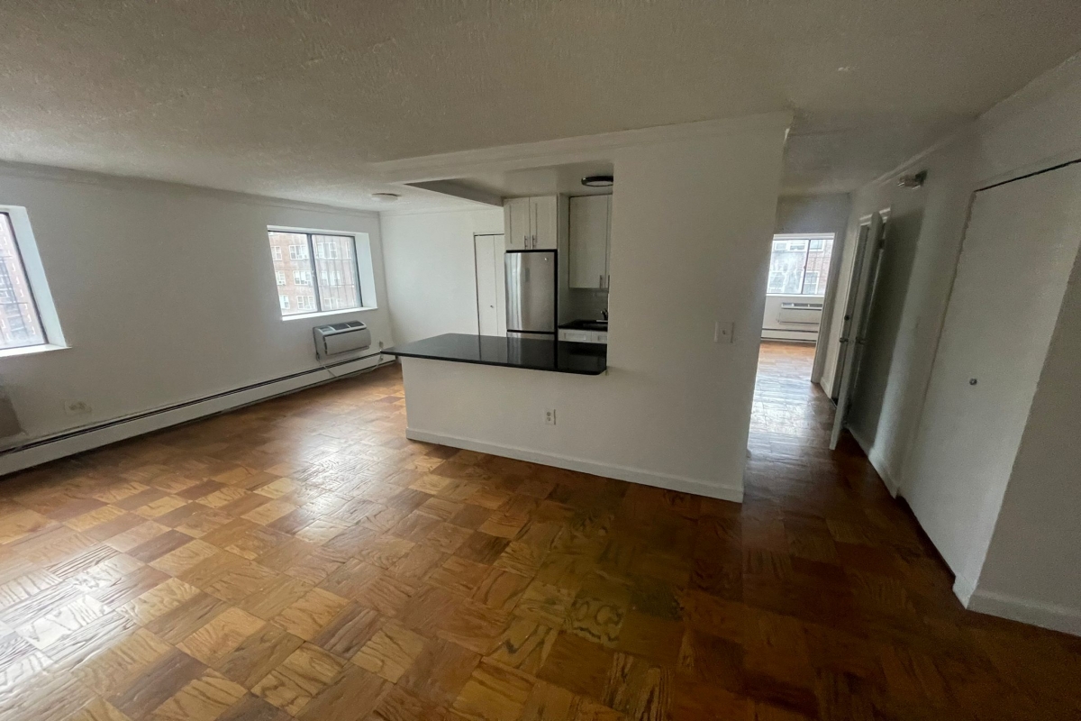 Apartment 98th Place  Queens, NY 11374, MLS-RD5216-7