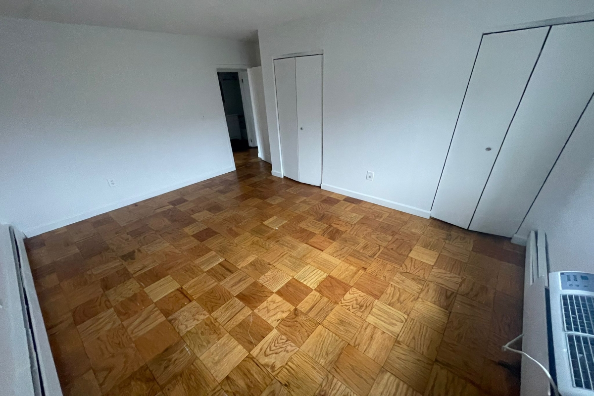 Apartment 98th Place  Queens, NY 11374, MLS-RD5216-14
