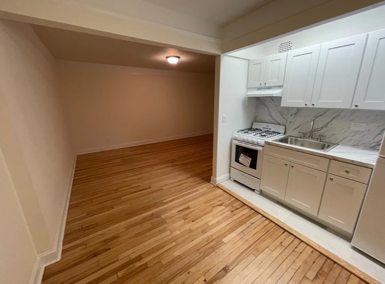 Apartment 77th Street Queens, NY 11372, MLS-RD5226-5