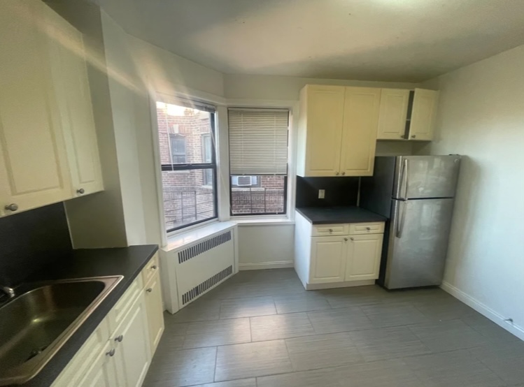 Apartment 32nd Avenue Queens, NY 11377, MLS-RD5230-4