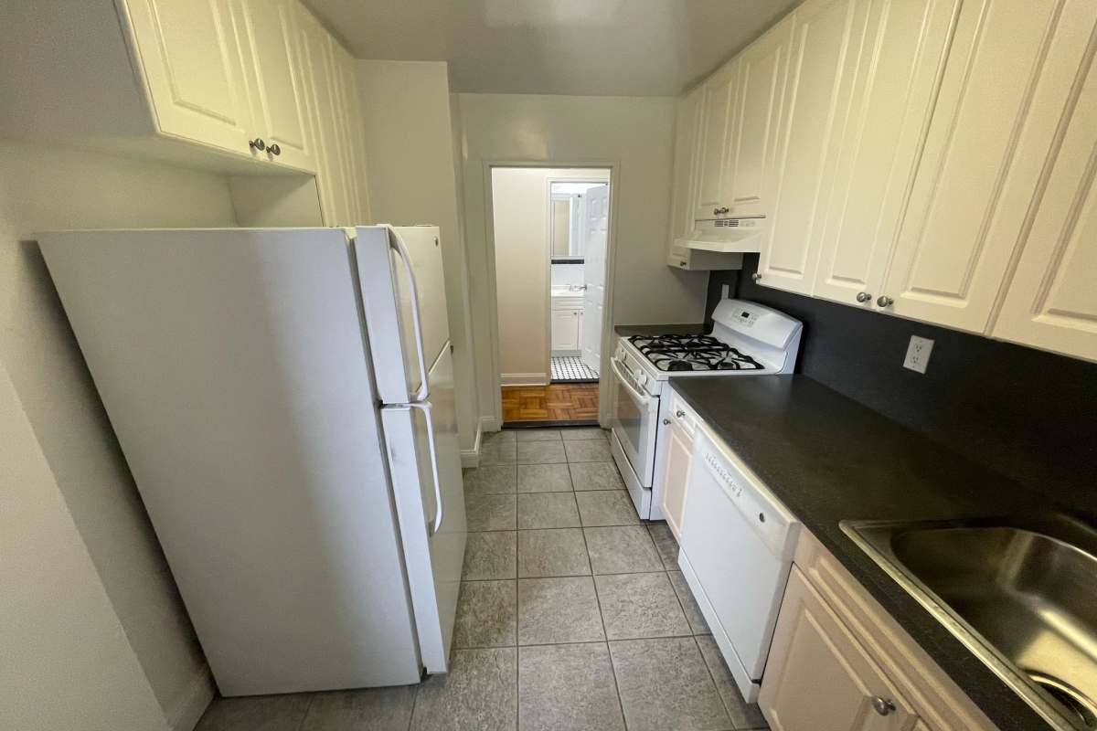 Apartment 150th Street  Queens, NY 11367, MLS-RD5252-4