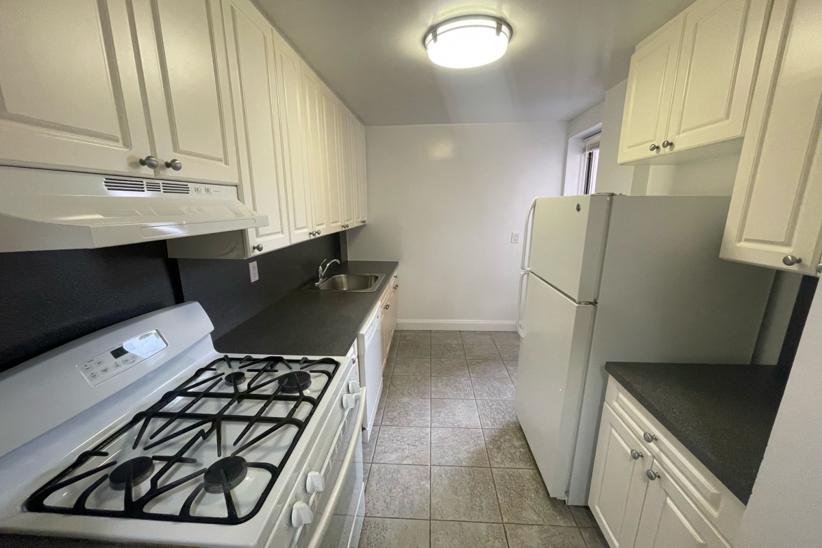 Apartment 150th Street  Queens, NY 11367, MLS-RD5252-5